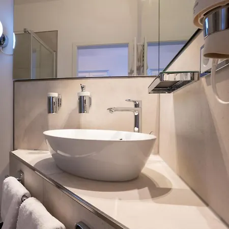 Hotel Villa Tripaldi 4*