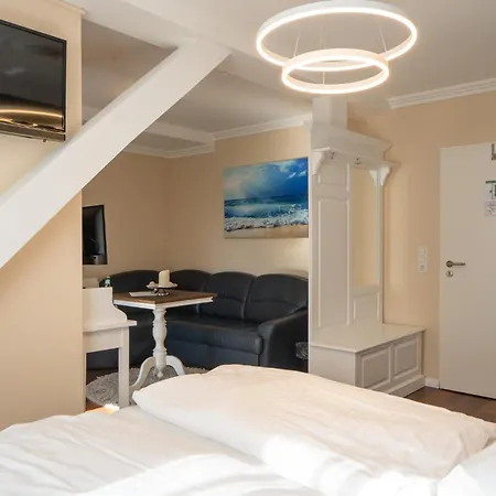 Отель Hotel Villa Tripaldi 4*