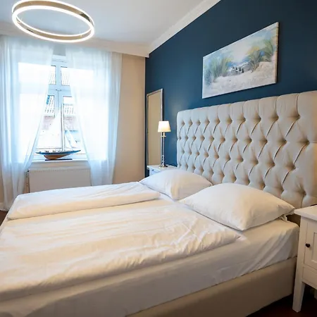 Отель Hotel Villa Tripaldi Шёнберг-ин-Гольштейн